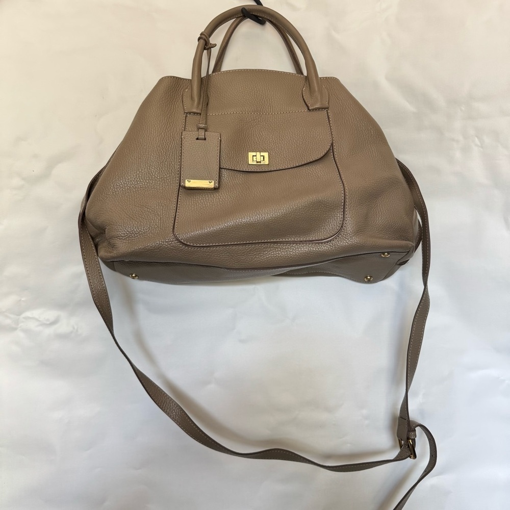 Iacucci // light grey pebbled leather tote purse with shoulder strap
